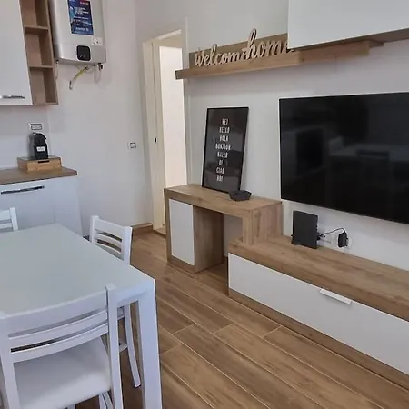 Bilocale Con Park Privato * Milano