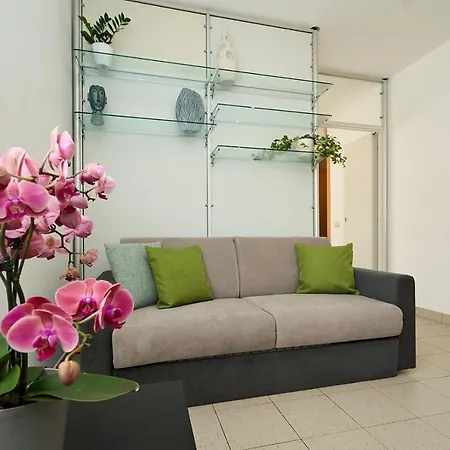 Design House A/c Wifi 20 Minutes From Duomo *