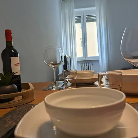 Modern And Comfortable Near The Subway * Milão