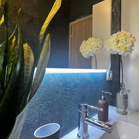 Prestigioso Trilocale Sui Navigli Con A/c & Wi-fi ميلان