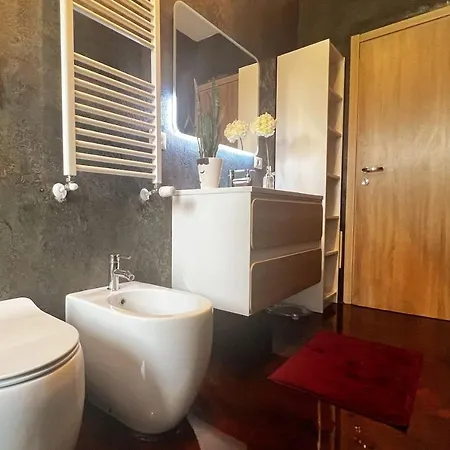 Prestigioso Trilocale Sui Navigli Con A/c & Wi-fi ميلان