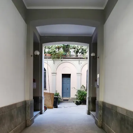 Duca Di Porta Romana, Viaorti Milán
