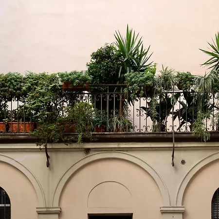 Lägenhet Duca Di Porta Romana, Viaorti