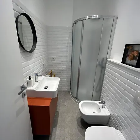 Your Window On The City - Via Gioia Apartmán