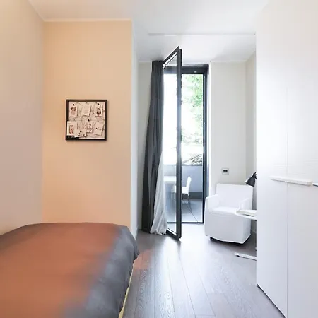 Apartman Luxury In Bosco Verticale Isola Milánó