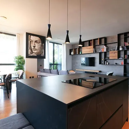 Apartman Luxury In Bosco Verticale Isola Milánó