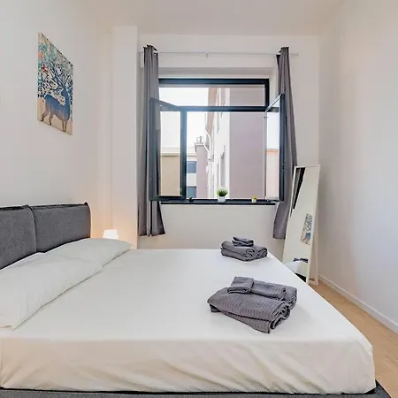 Wonderful - Isola District Apartment