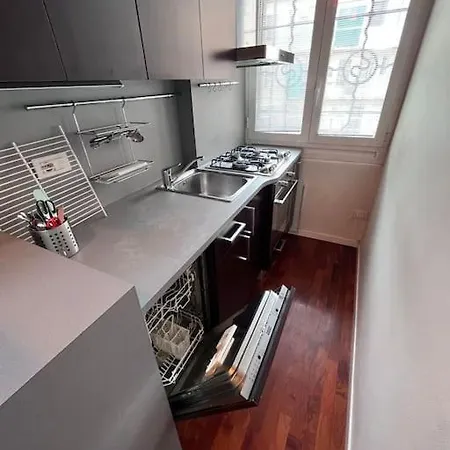 Cozy In Near Metro M4 Apartamento *