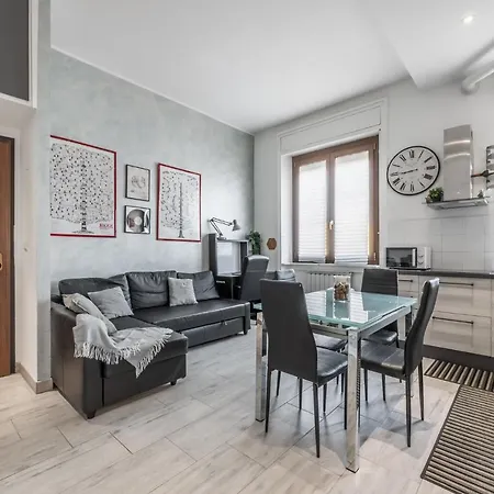 Apartman Nolo's Nest - Close To Station *