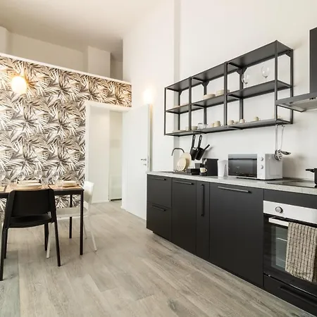 Navigli - Chic And Sophisticated In Apartman *