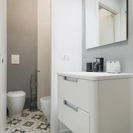 Easylife - Elegante Sui Navigli Apartament Mediolan