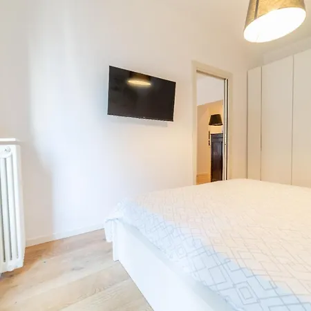 Cute In * ميلان