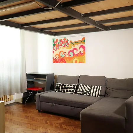 Apartment Isola Centro Bilocale Su 2 Livelli Free Wi-fi