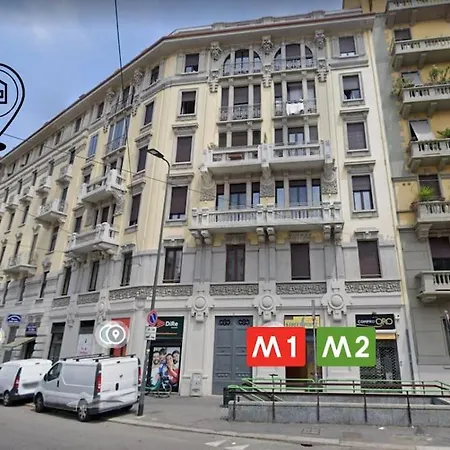 Duomo 10min ☆☆☆☆☆ Shopping&relax Ac Wifi Balcony Apartment