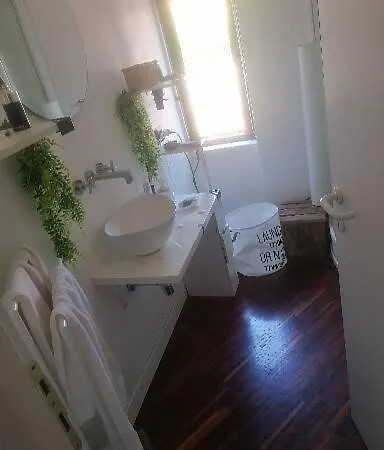 Bed and breakfast 1 10 Min Walking From Isola *