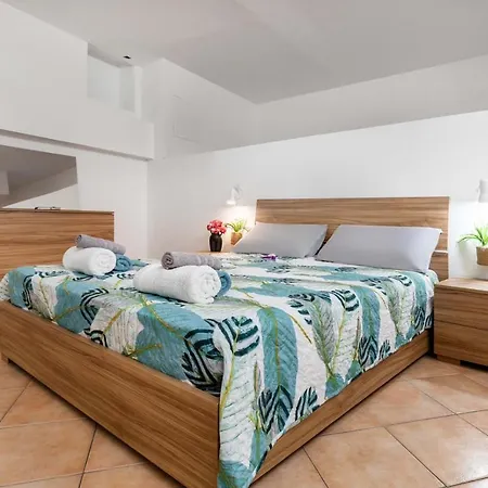 アパート Loft Porta Romana - Cozy & Wi-fi *
