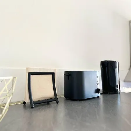 - Stazione Apartment