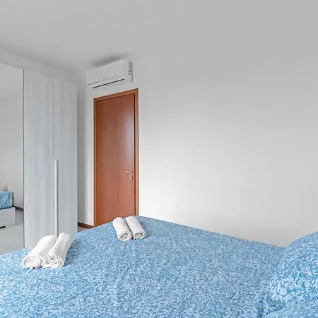 아파트 Ar 73 Loreto 2 Minutes From The Metro 밀라노