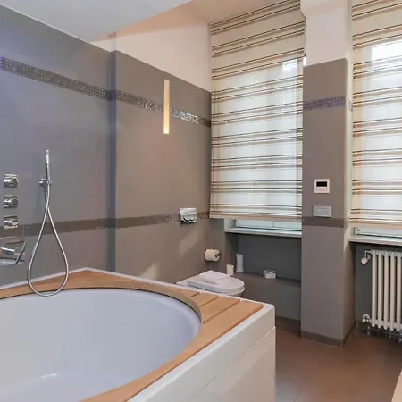 Hotel Ihost Luxury Center - Bellini 4