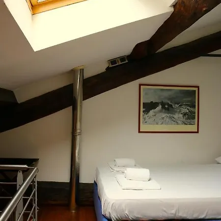公寓 Charming In The Navigli District - 4 People