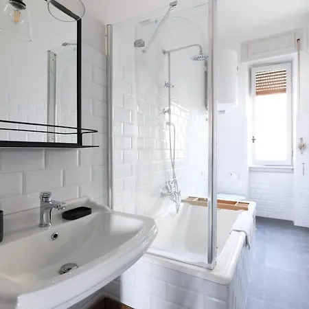 Adelaide Elegant Apartment *