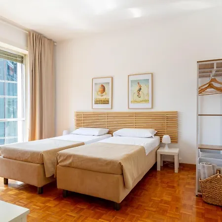 Palazzo Lombardia - Station - Bighome Apartment Milan