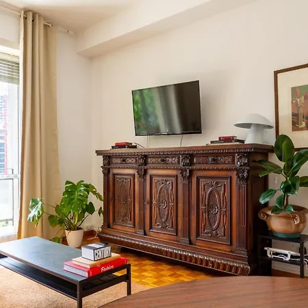 Palazzo Lombardia - Station - Bighome Apartment Milan