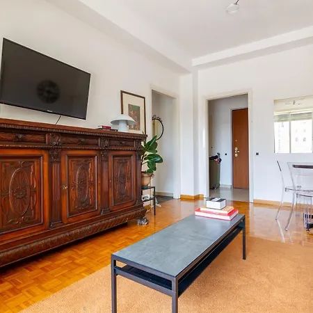Apartment Palazzo Lombardia - Station - Bighome Milan