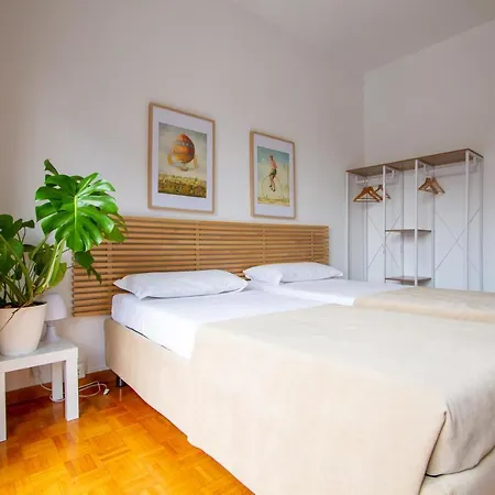 Apartment Palazzo Lombardia - Station - Bighome