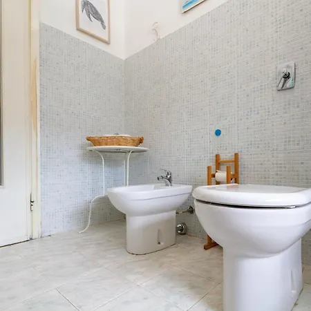 Palazzo Lombardia - Station - Bighome Apartment
