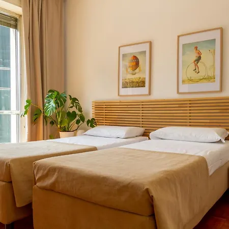 Palazzo Lombardia - Station - Bighome Apartment