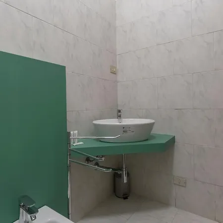 Ihost - Pasteur 15 *