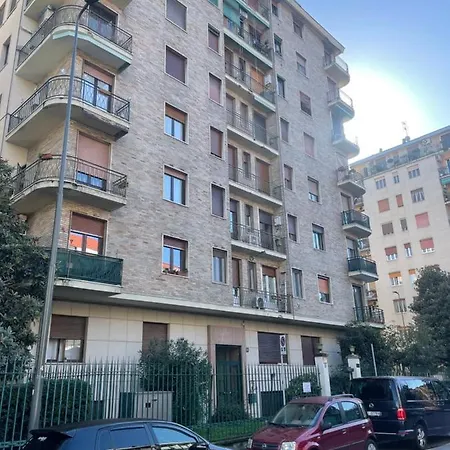 Bilocale Metro 4 Blu Frattini - Airport Linate Διαμέρισμα Μιλάνο