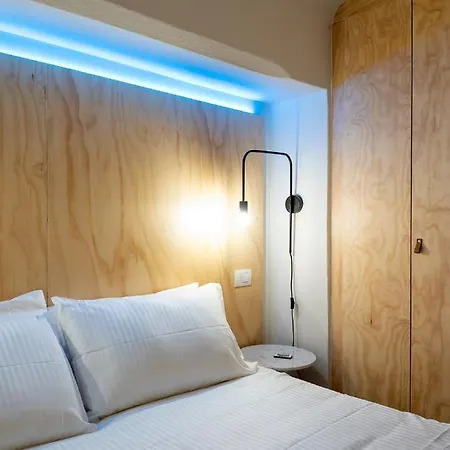 Stile E Design A Parco Sempione Apartment