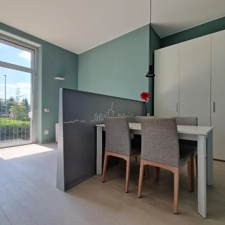 Quick Flat Lucini - Private Garden And Parking Apartment Mailand