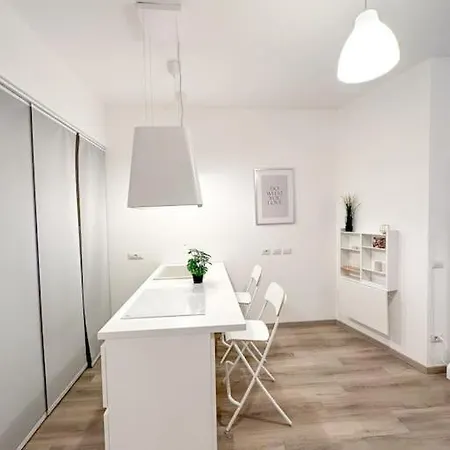 7 Min Duomo La Boutique 아파트 *
