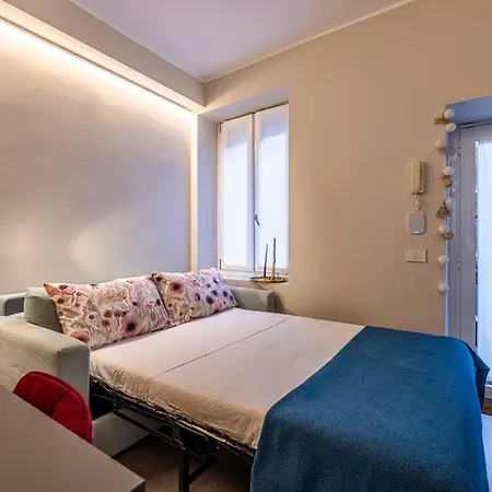 Duomo A 2 Fermate - Tiny In Pta Venezia Apartment Milan