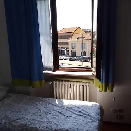 Doppia A 700 Metri Dallo Stadio Cir 015146 Pensión