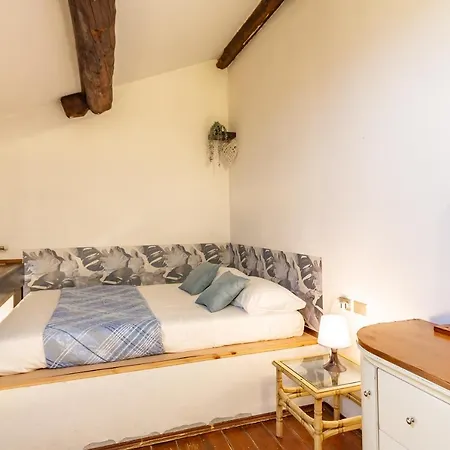 Apartment Navigli - Centro Vintage Apt - Free Wifi & Relax