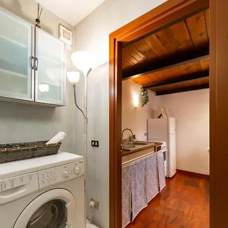 Apartment Navigli - Centro Vintage Apt - Free Wifi & Relax