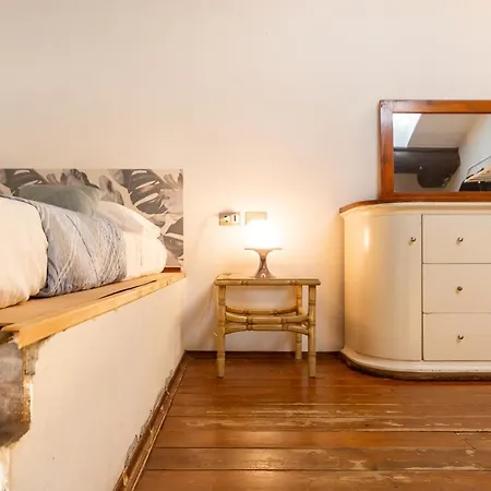 Navigli - Centro Vintage Apt - Free Wifi & Relax Mailand