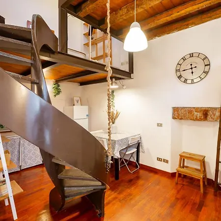 Navigli - Centro Vintage Apt - Free Wifi & Relax * Mailand
