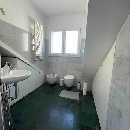 Attic Apartmán