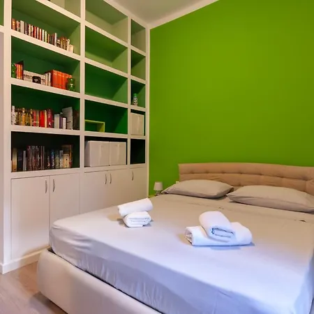 Casa Monet - 10 Minuti Dal Duomo Milán