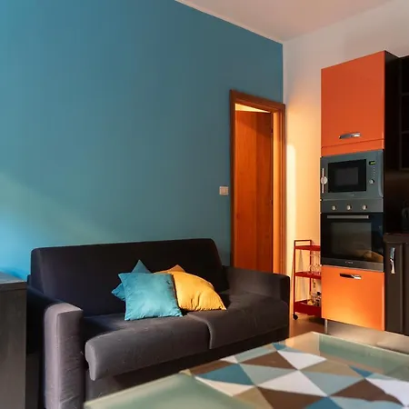 Casa Monet - 10 Minuti Dal Duomo * Milán