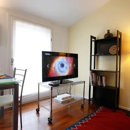 Apartamento Charming In Brera/centre *