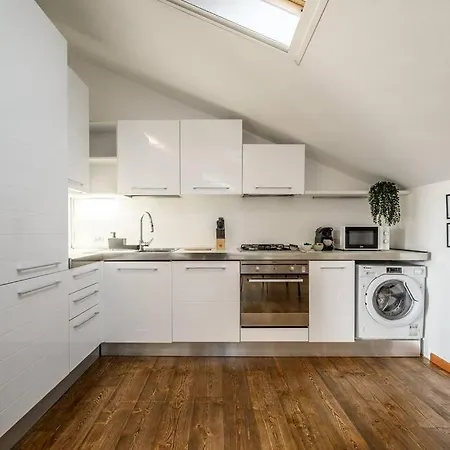 Buenos Aires' Nest - 10 Minutes From Duomo With Terrace Mediolan