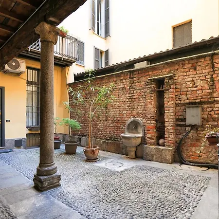 Primopiano - Colonne B Milano