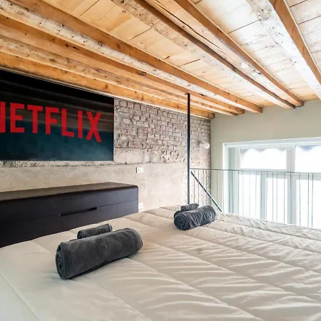 Duomo - Life Design Loft With Netflix, Wifi * ミラノ