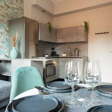 Hl Galleria - 2 Minutes From Duomo Apartment